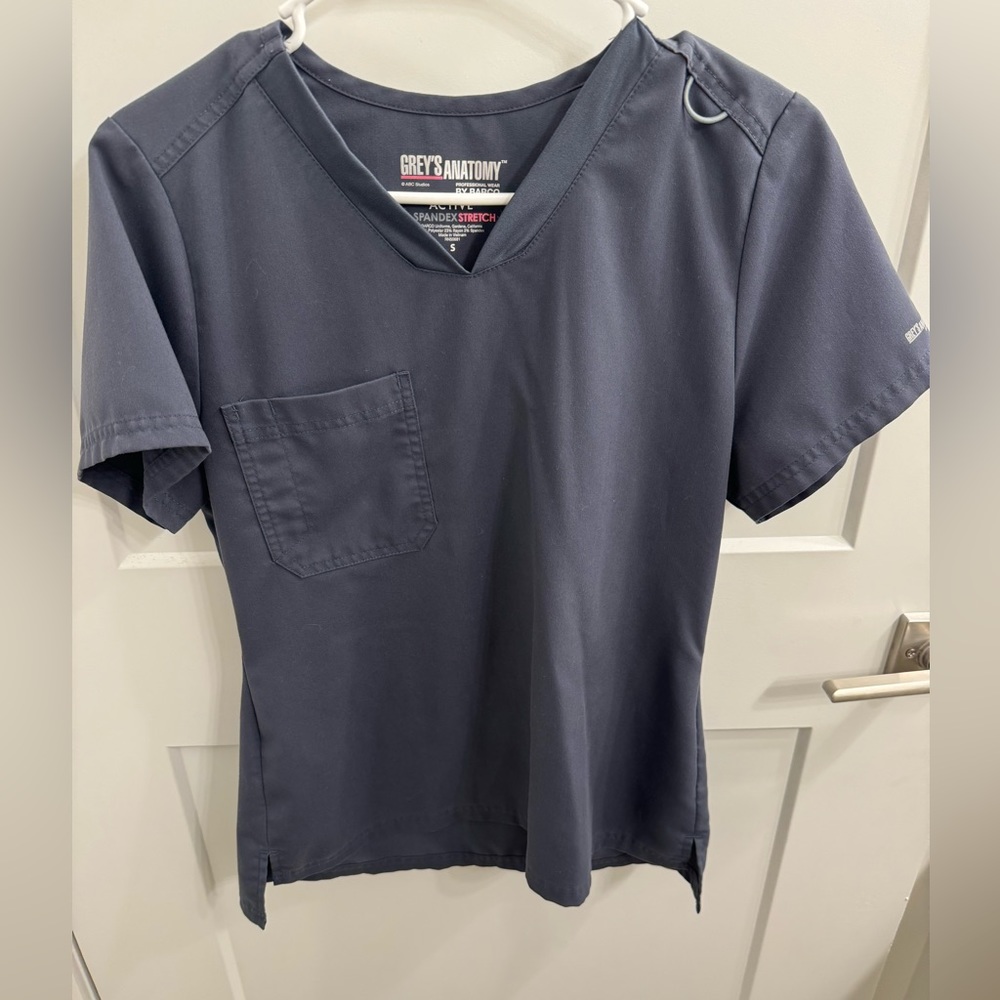 Greys anatomy by barco grey scrubs